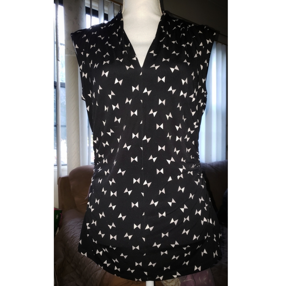 Women's blouse